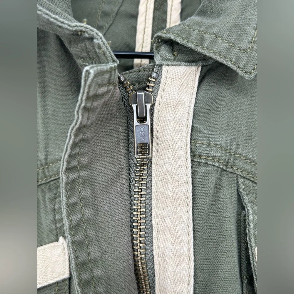 CABI Green Beige Drawstring Waist #722 Anorak Military Jacket Women's Size Small